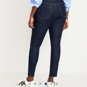 Old Navy Blue Skinny Jeans NWOT